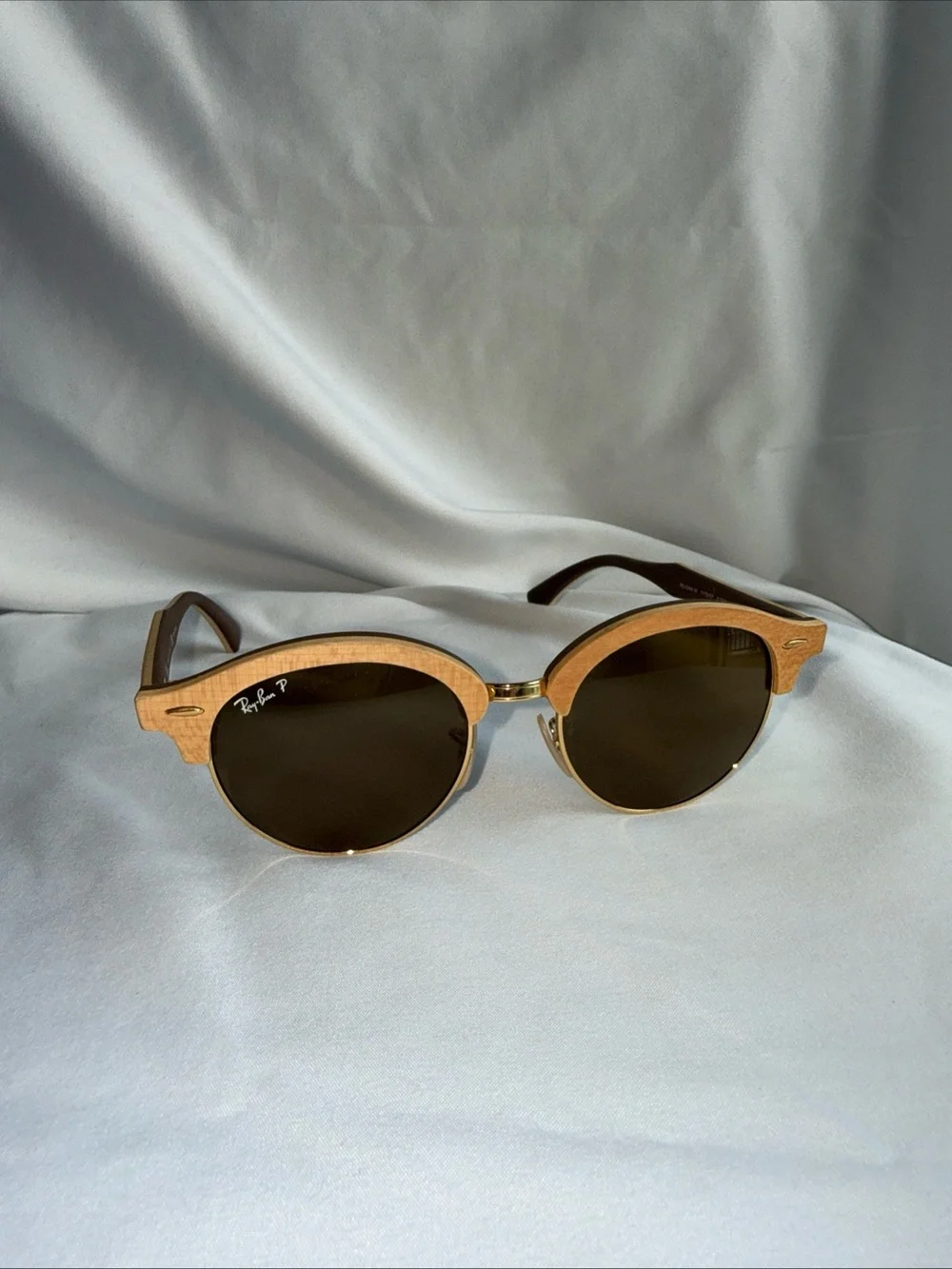 Ray-Ban Brown Wood-Style Round Frame Sunglasses with Dark Lenses